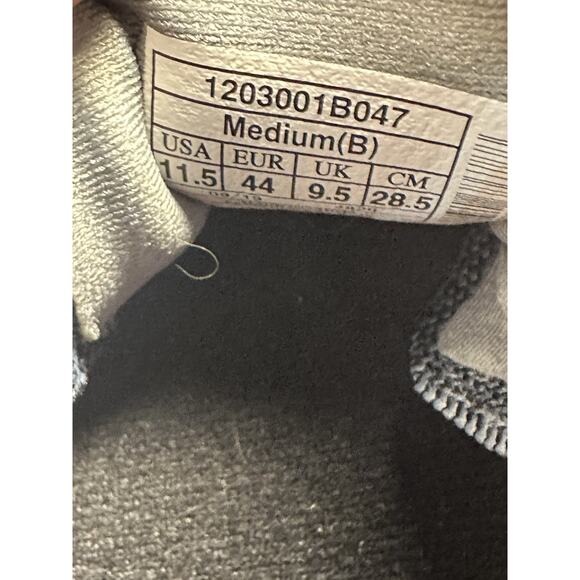 Brooks Levitate 5 Men’s 11.5 B Black Gray Knit Running Shoes DNA AMP v2 Energize - Picture 8 of 8